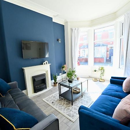 Kingdom Lodgings Blackpool Esterno foto