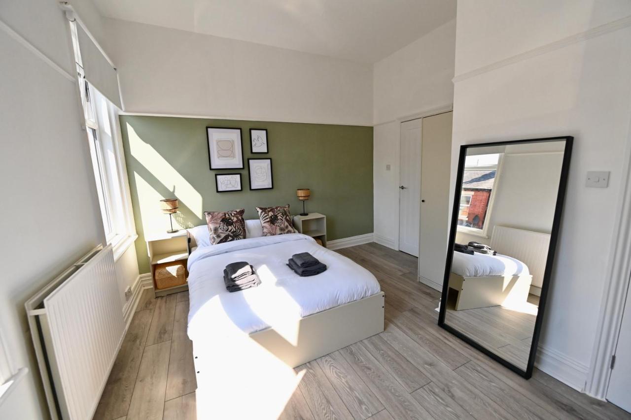 Kingdom Lodgings Blackpool Esterno foto